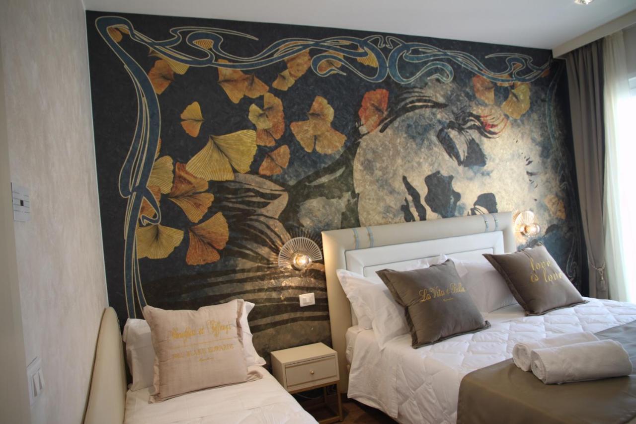 רימיני Amsterdam Suite Hotel & Spa מראה חיצוני תמונה