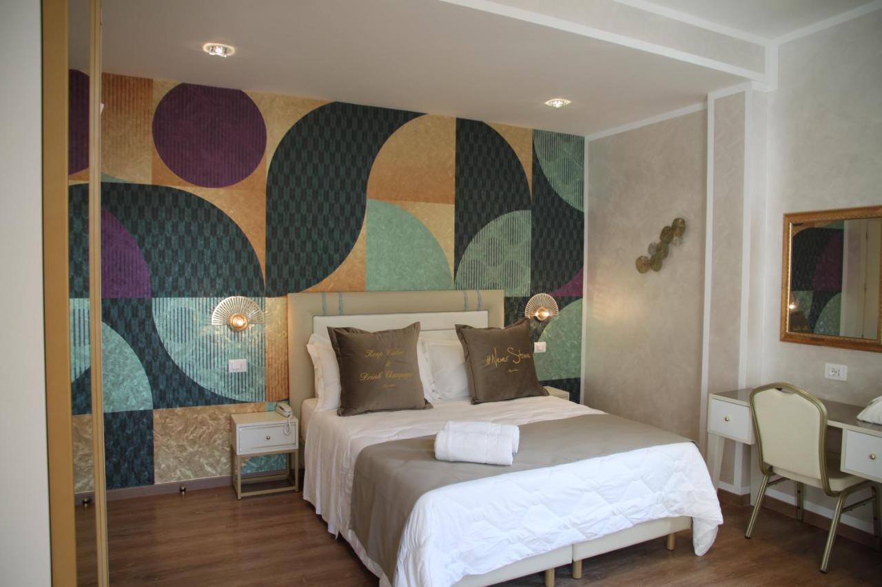 רימיני Amsterdam Suite Hotel & Spa מראה חיצוני תמונה
